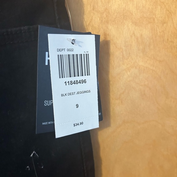 Hot Topic extra high-rise jeggings with distressed details NWT - Picture 2 of 5